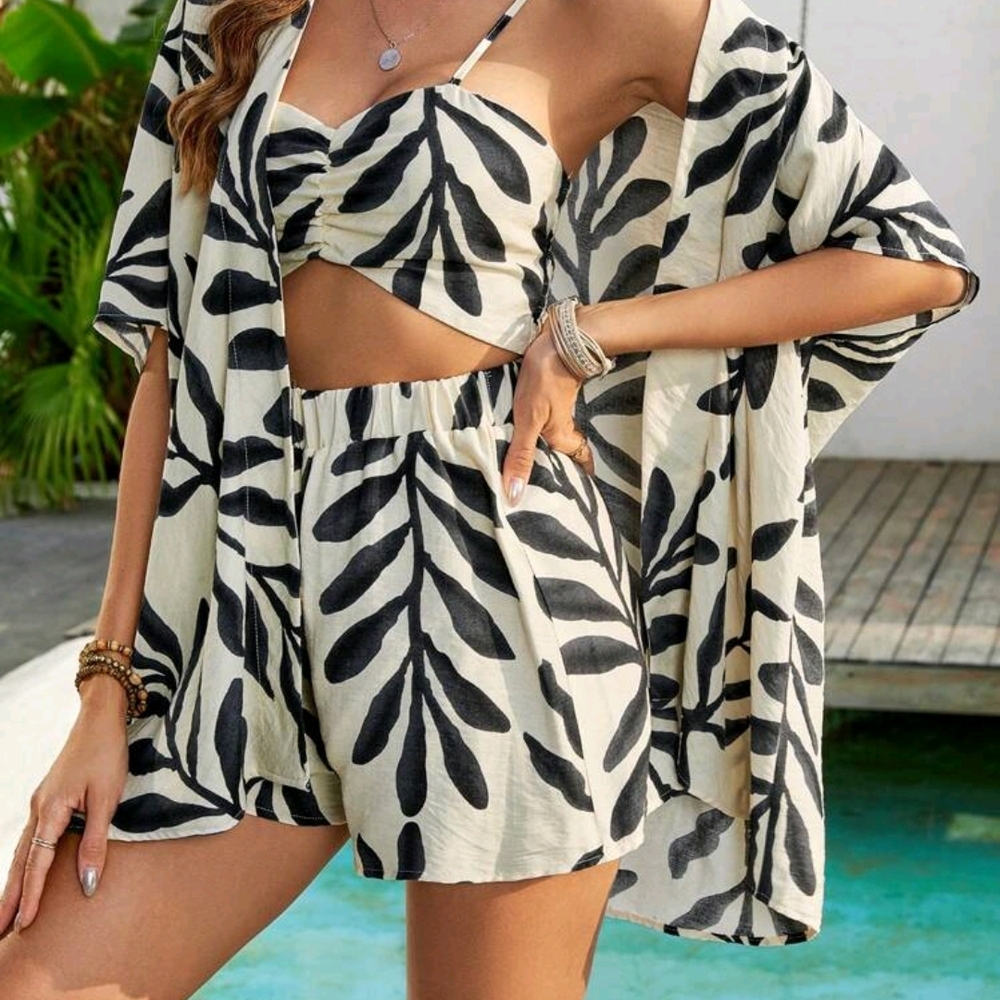 Leaf Print Resortwear 3 Piece Set Size M